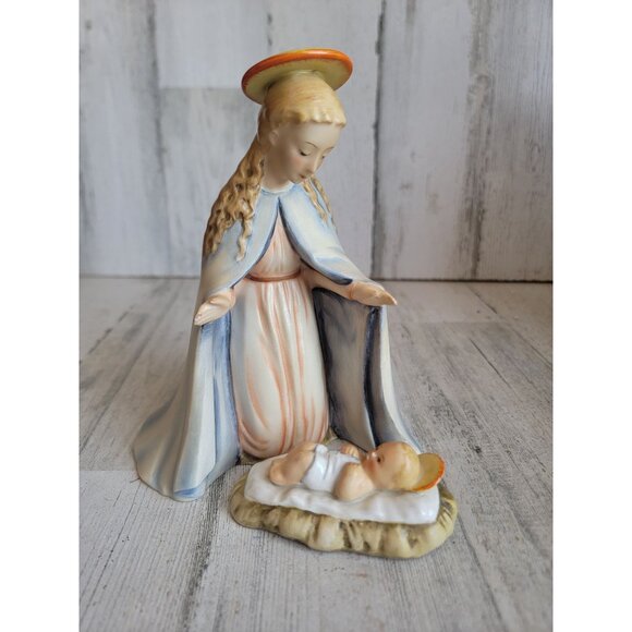 Goebel Mother Mary baby Jesus 214 A 1951 nativity scene Xmas figure set - Picture 1 of 7